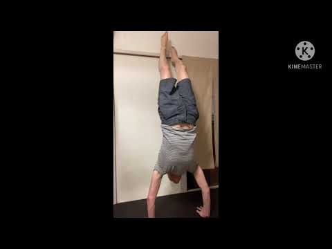 50代 逆立ち 腕立て伏せ チャレンジ 健康効果と鍛えられる部位など 40マガジン 50代 逆立ち 腕立て伏せ チャレンジ 健康効果と鍛えられる部位など 40マガジン
