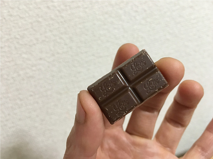 スイーツデイズ乳酸菌ショコラ「ミルクチョコレート」←生きた乳酸菌が100倍届く？4