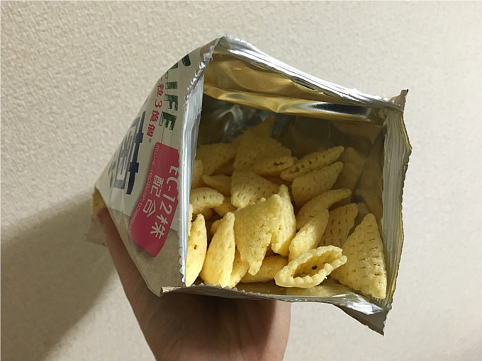 コイケヤポリンキー「乳酸菌(EC-12株配合)」←スナック菓子でも乳酸菌がとれる!3
