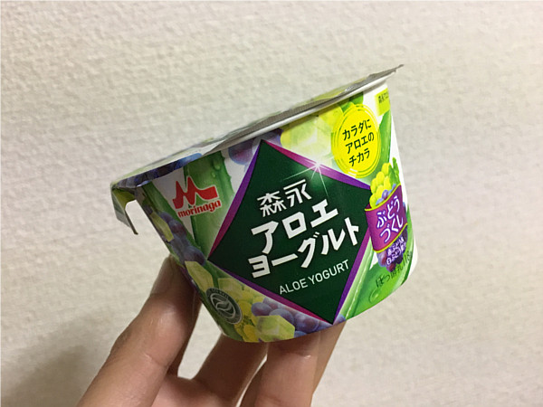 森永アロエヨーグルトぶどうづくし←食べてみましたが...