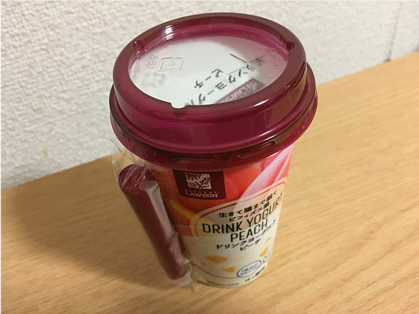 ローソン「ドリンクヨーグルトピーチ」←カルシウム・カロリー比較!?口コミ評価!2