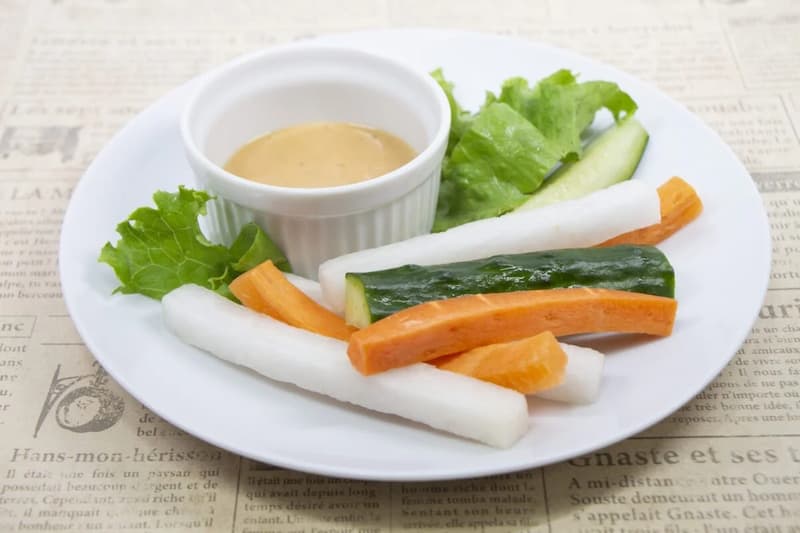 写真AC:野菜スティックイメージ