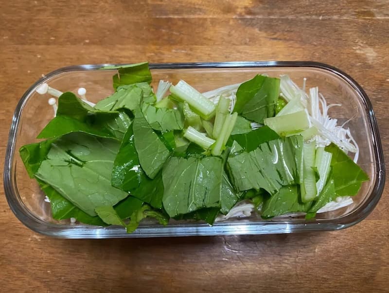 耐熱ガラスでレンチン：鮭のみりん蒸し-写真②