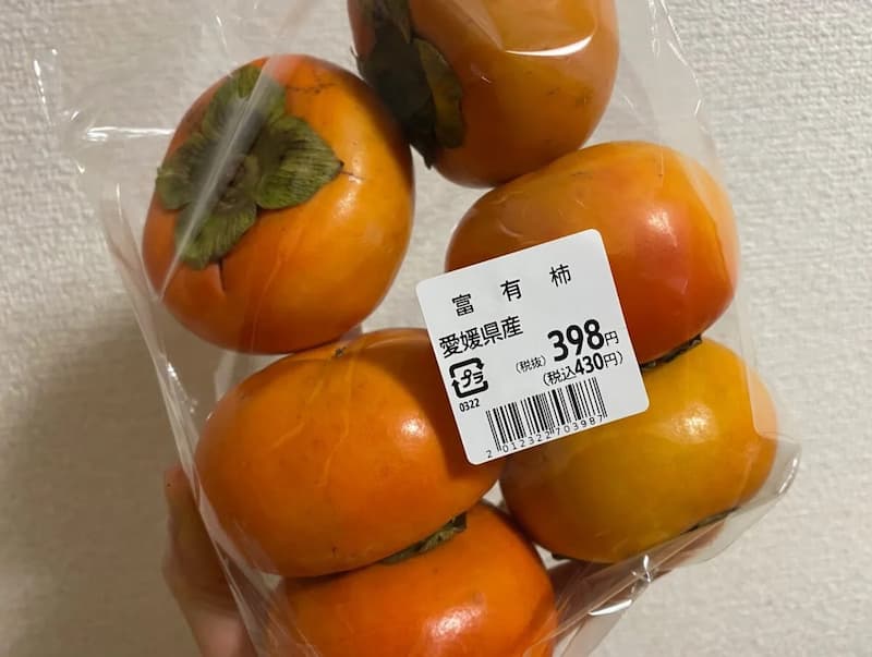 富有柿1袋6個入り398円-写真