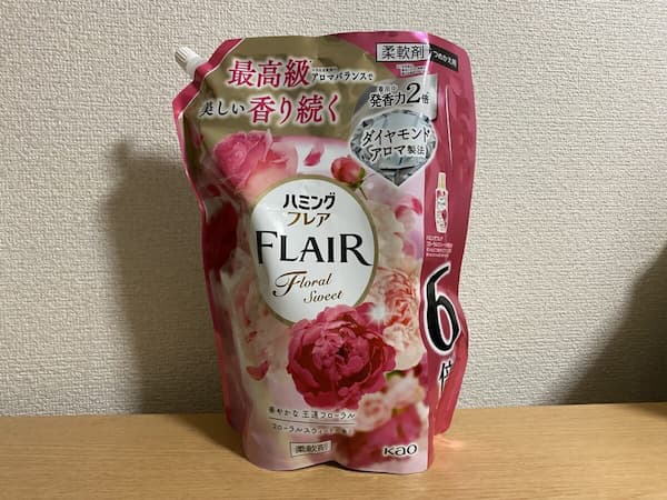 ハミングフレア フローラルスウィートの香り(柔軟剤詰替用)-写真
